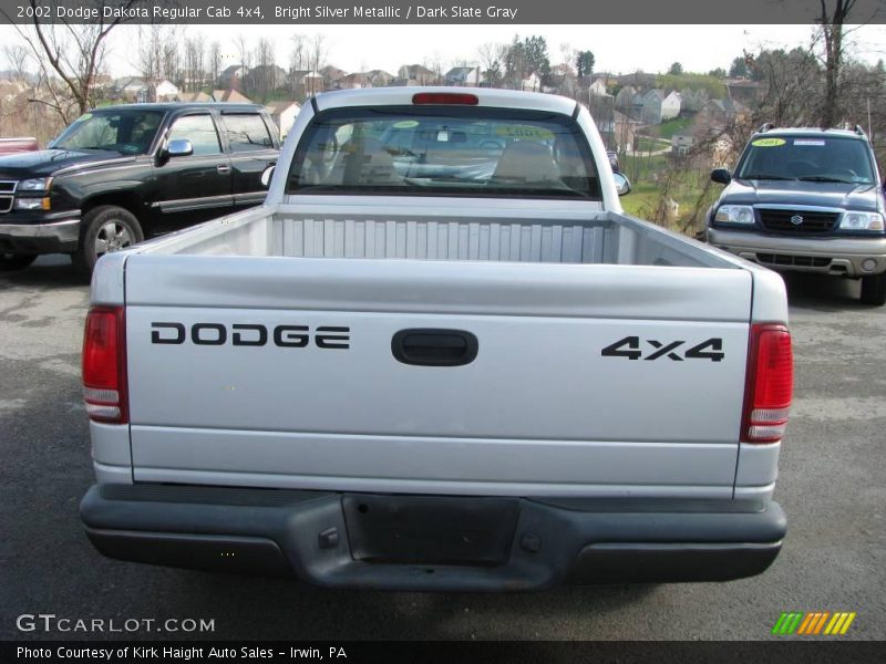 Bright Silver Metallic / Dark Slate Gray 2002 Dodge Dakota Regular Cab 4x4