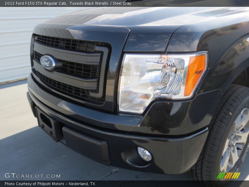 Tuxedo Black Metallic / Steel Gray 2013 Ford F150 STX Regular Cab