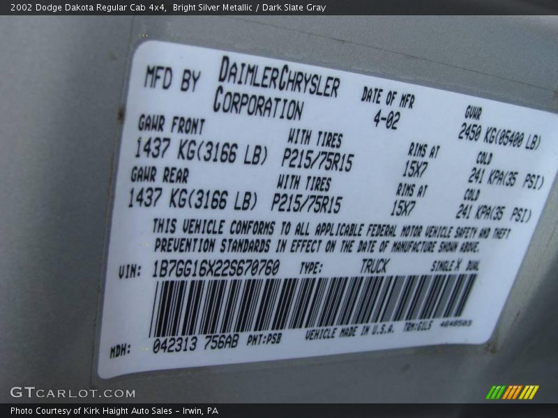 Bright Silver Metallic / Dark Slate Gray 2002 Dodge Dakota Regular Cab 4x4