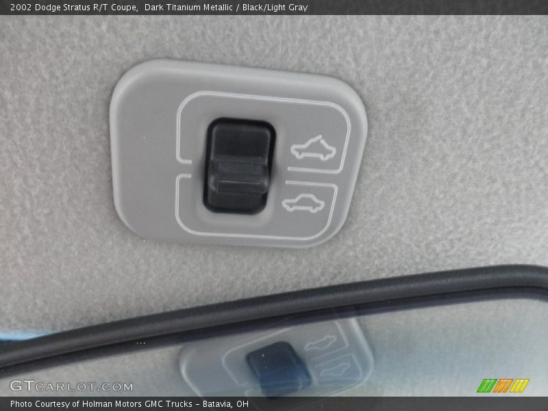 Dark Titanium Metallic / Black/Light Gray 2002 Dodge Stratus R/T Coupe