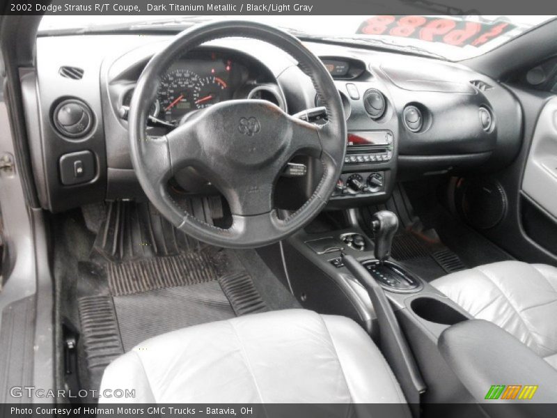 Black/Light Gray Interior - 2002 Stratus R/T Coupe 