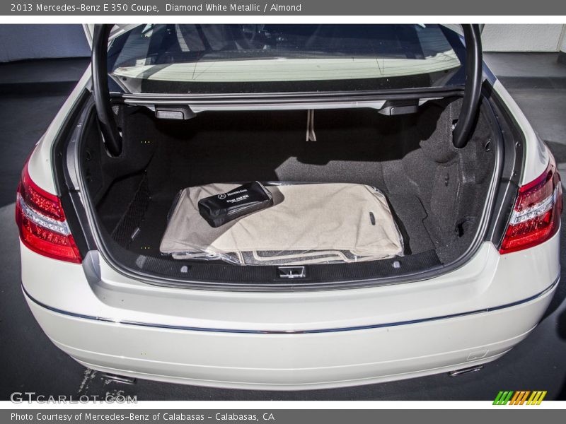 Diamond White Metallic / Almond 2013 Mercedes-Benz E 350 Coupe