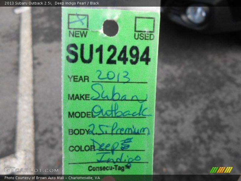 Deep Indigo Pearl / Black 2013 Subaru Outback 2.5i