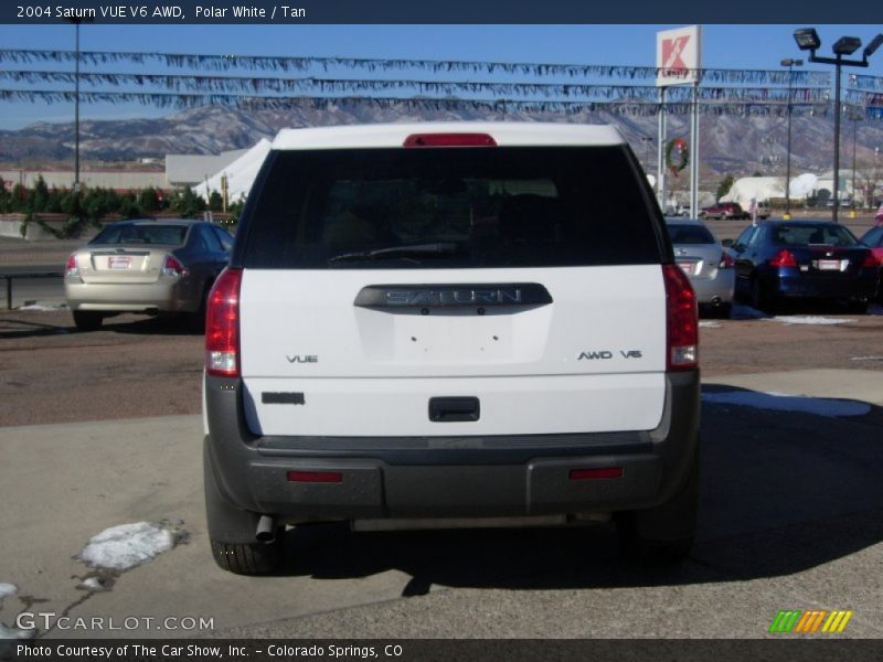 Polar White / Tan 2004 Saturn VUE V6 AWD