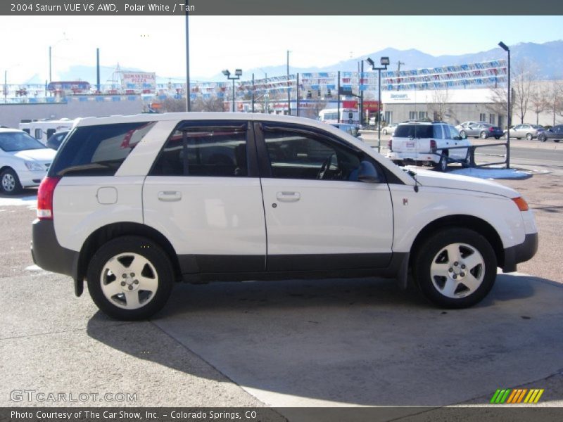 Polar White / Tan 2004 Saturn VUE V6 AWD