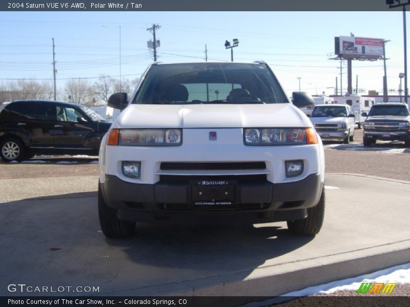 Polar White / Tan 2004 Saturn VUE V6 AWD
