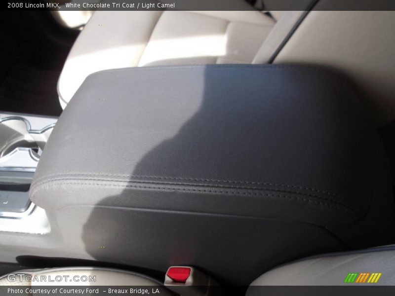 White Chocolate Tri Coat / Light Camel 2008 Lincoln MKX