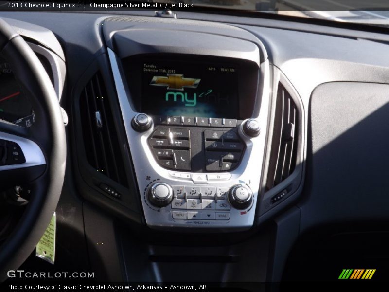 Champagne Silver Metallic / Jet Black 2013 Chevrolet Equinox LT