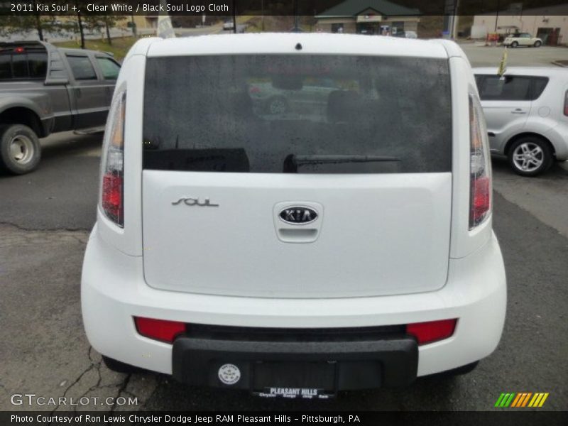 Clear White / Black Soul Logo Cloth 2011 Kia Soul +