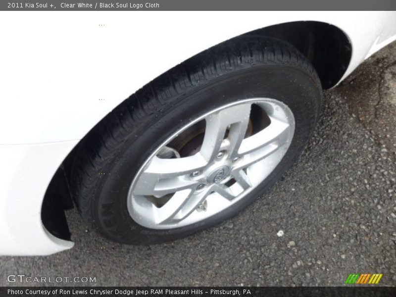 Clear White / Black Soul Logo Cloth 2011 Kia Soul +