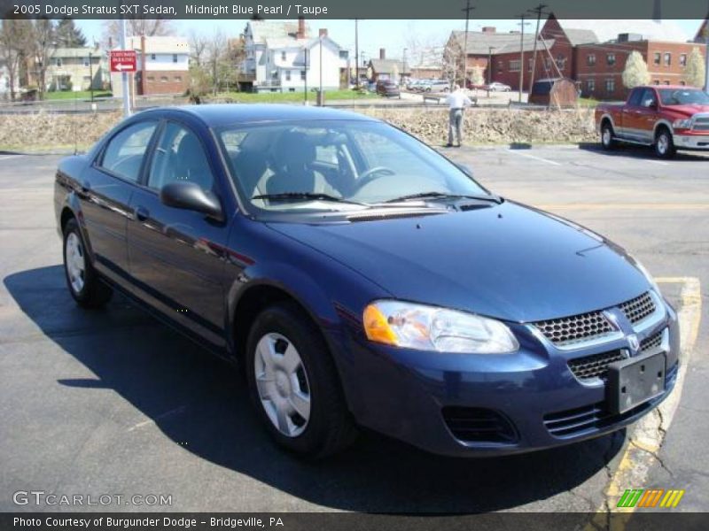 Midnight Blue Pearl / Taupe 2005 Dodge Stratus SXT Sedan
