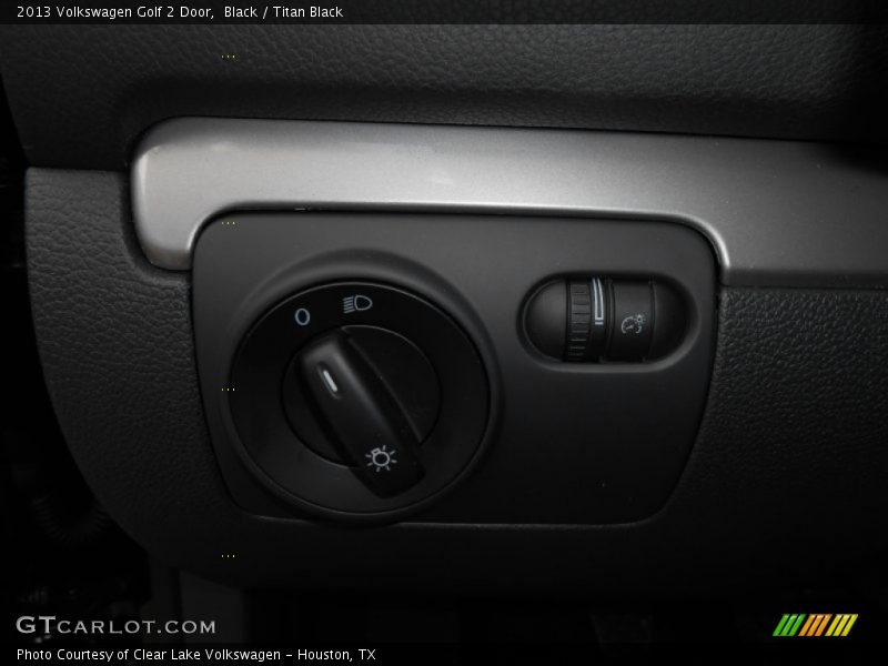 Black / Titan Black 2013 Volkswagen Golf 2 Door