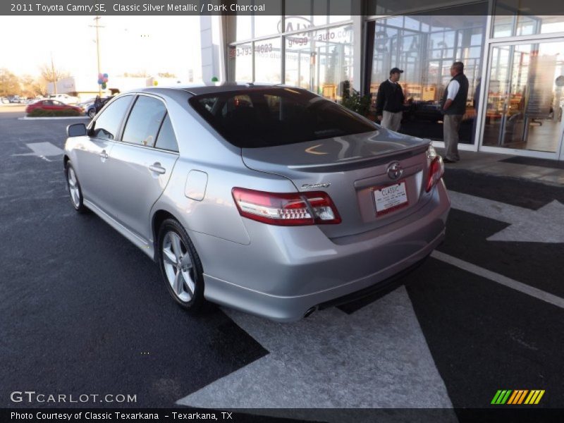 Classic Silver Metallic / Dark Charcoal 2011 Toyota Camry SE