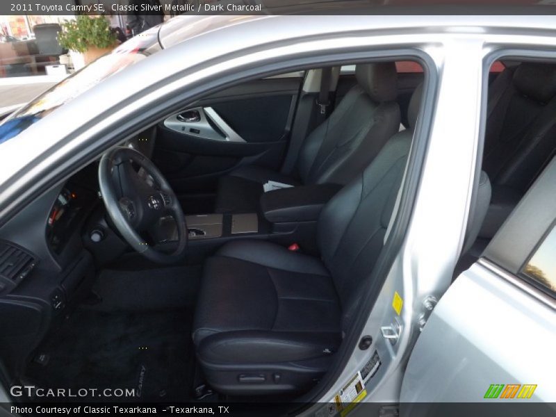 Classic Silver Metallic / Dark Charcoal 2011 Toyota Camry SE