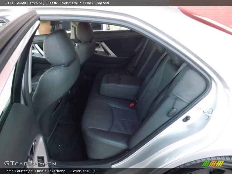 Classic Silver Metallic / Dark Charcoal 2011 Toyota Camry SE