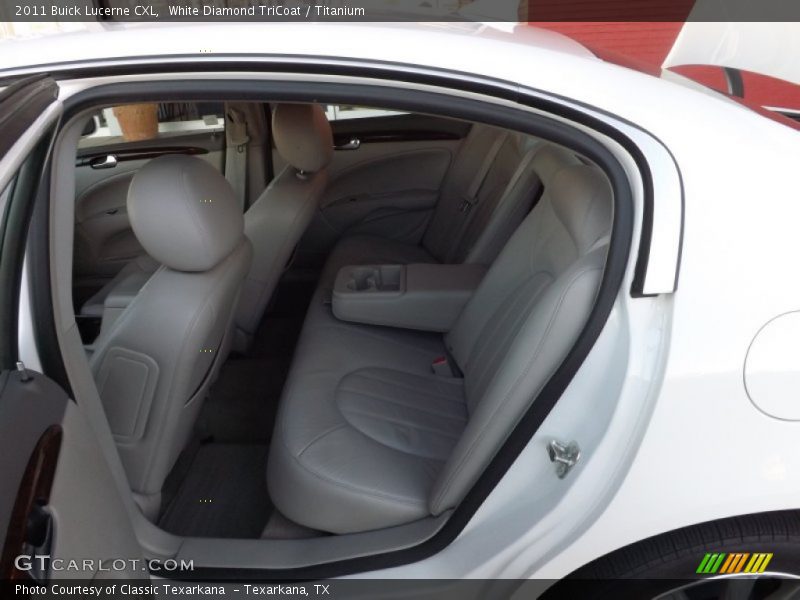 White Diamond TriCoat / Titanium 2011 Buick Lucerne CXL