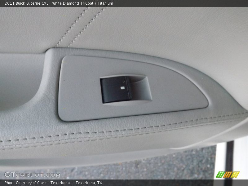 White Diamond TriCoat / Titanium 2011 Buick Lucerne CXL