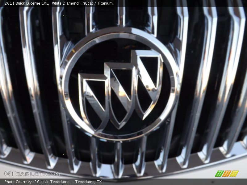 White Diamond TriCoat / Titanium 2011 Buick Lucerne CXL