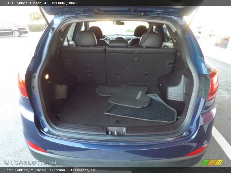 Iris Blue / Black 2011 Hyundai Tucson GLS