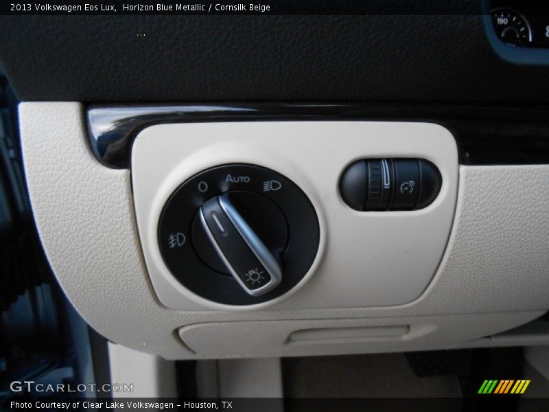Horizon Blue Metallic / Cornsilk Beige 2013 Volkswagen Eos Lux