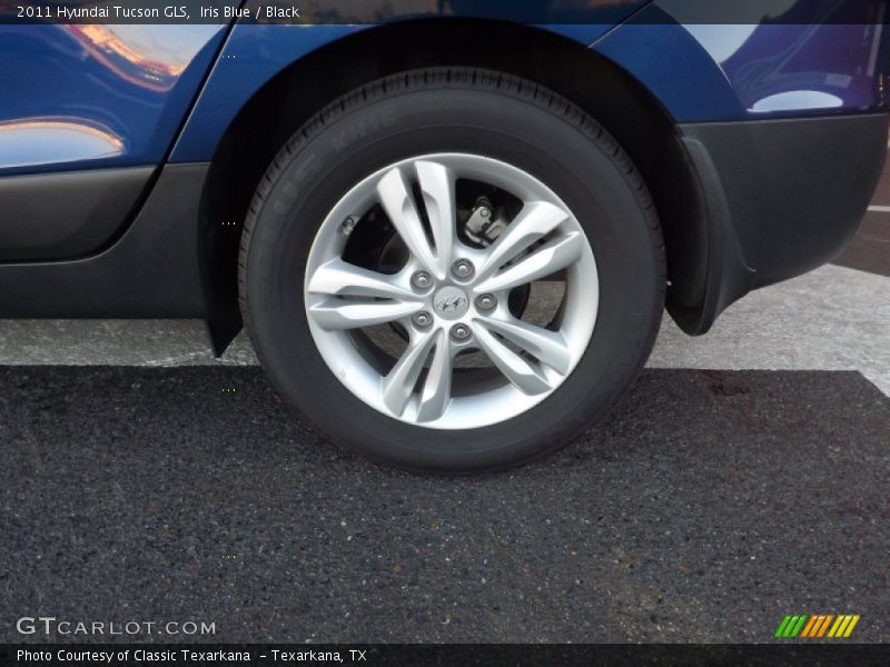 Iris Blue / Black 2011 Hyundai Tucson GLS