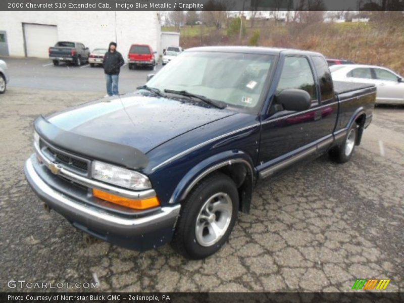 Indigo Blue Metallic / Graphite 2000 Chevrolet S10 Extended Cab