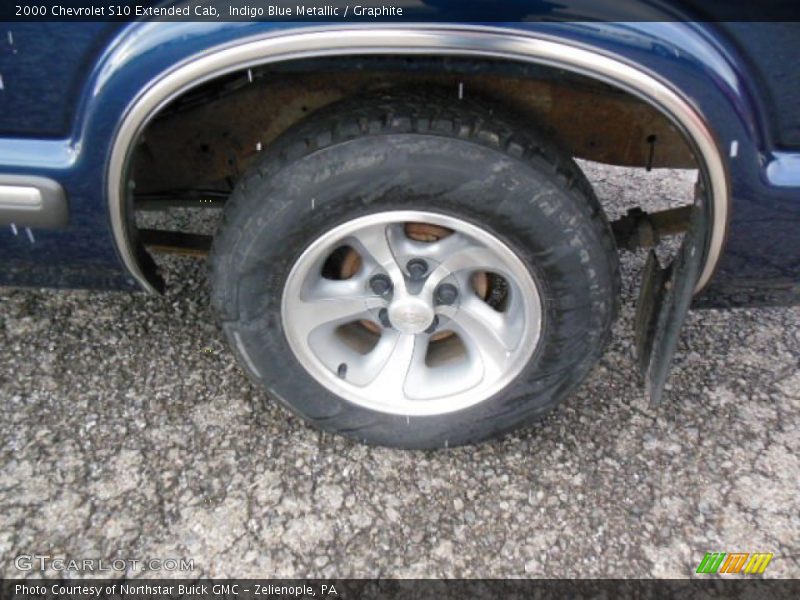 Indigo Blue Metallic / Graphite 2000 Chevrolet S10 Extended Cab