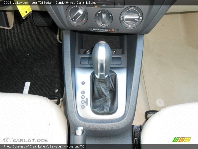 Candy White / Cornsilk Beige 2013 Volkswagen Jetta TDI Sedan