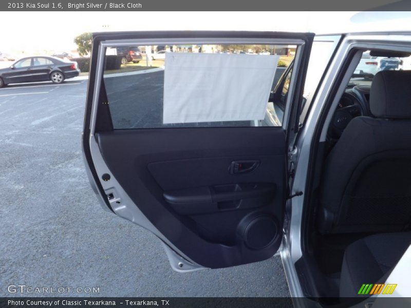 Bright Silver / Black Cloth 2013 Kia Soul 1.6