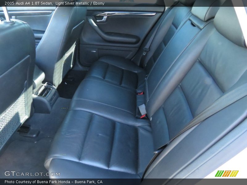 Light Silver Metallic / Ebony 2005 Audi A4 1.8T Sedan