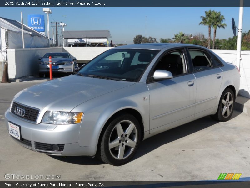 Light Silver Metallic / Ebony 2005 Audi A4 1.8T Sedan