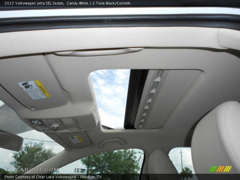 Candy White / 2 Tone Black/Cornsilk 2013 Volkswagen Jetta SEL Sedan