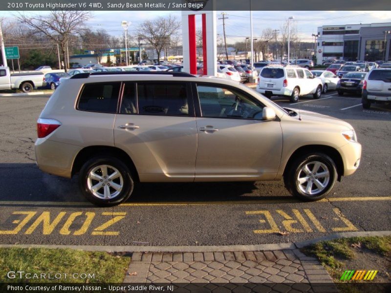 Sandy Beach Metallic / Sand Beige 2010 Toyota Highlander V6 4WD