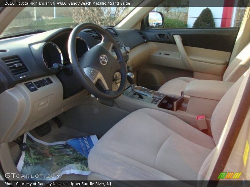 Sandy Beach Metallic / Sand Beige 2010 Toyota Highlander V6 4WD