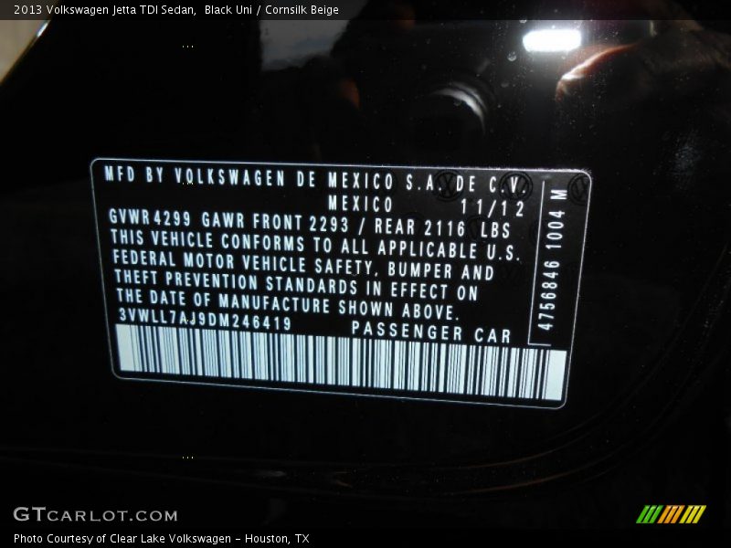 Black Uni / Cornsilk Beige 2013 Volkswagen Jetta TDI Sedan