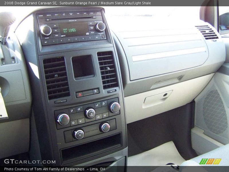 Sunburst Orange Pearl / Medium Slate Gray/Light Shale 2008 Dodge Grand Caravan SE