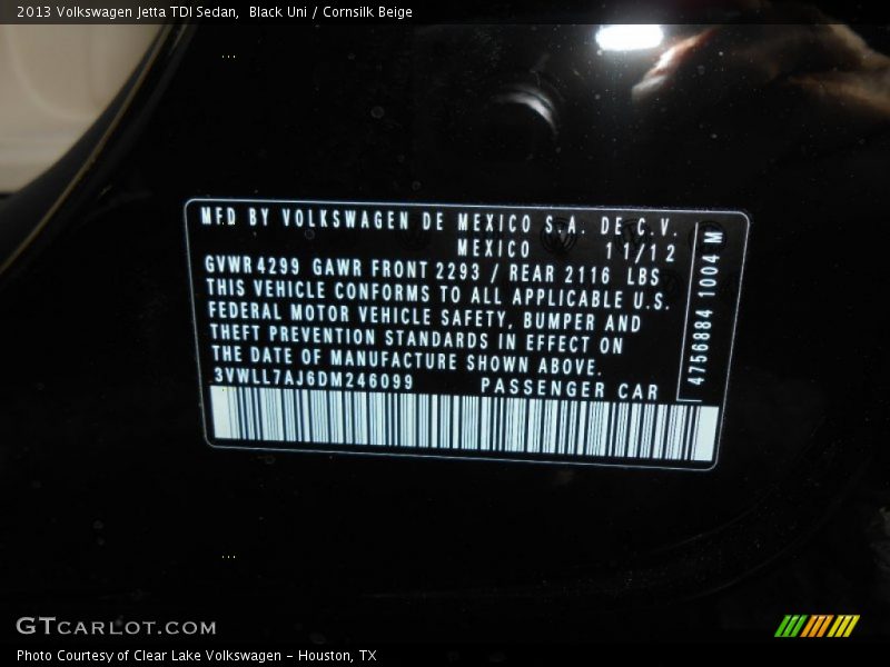 Black Uni / Cornsilk Beige 2013 Volkswagen Jetta TDI Sedan