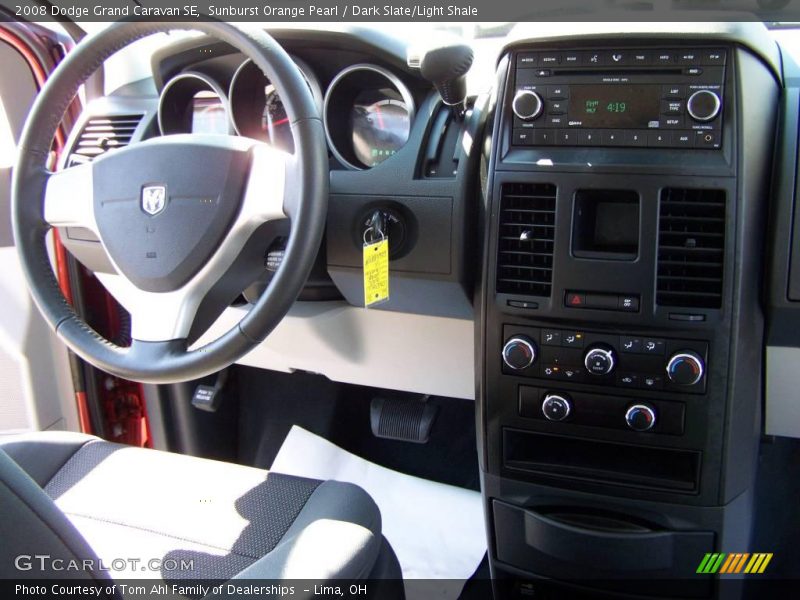 Sunburst Orange Pearl / Dark Slate/Light Shale 2008 Dodge Grand Caravan SE