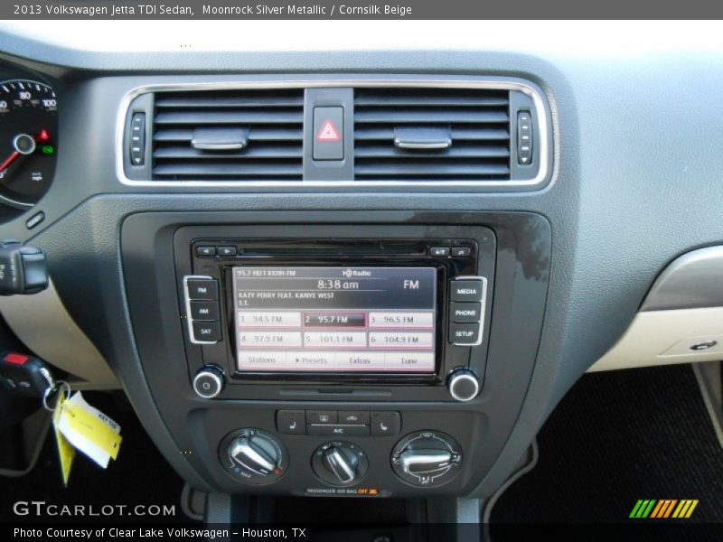 Moonrock Silver Metallic / Cornsilk Beige 2013 Volkswagen Jetta TDI Sedan