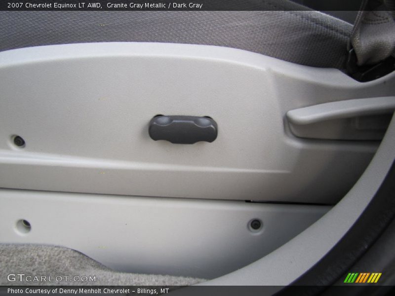 Granite Gray Metallic / Dark Gray 2007 Chevrolet Equinox LT AWD