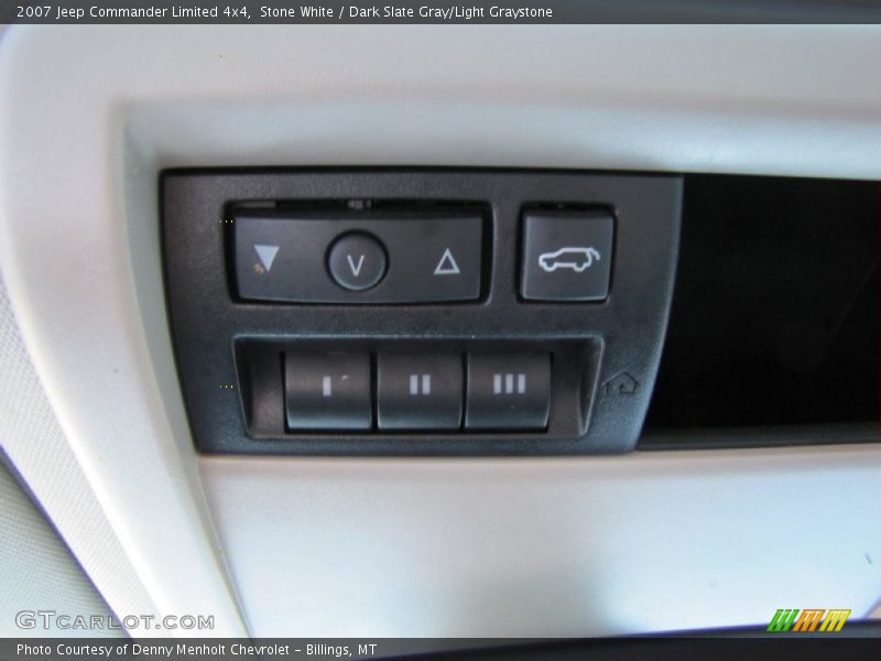 Stone White / Dark Slate Gray/Light Graystone 2007 Jeep Commander Limited 4x4