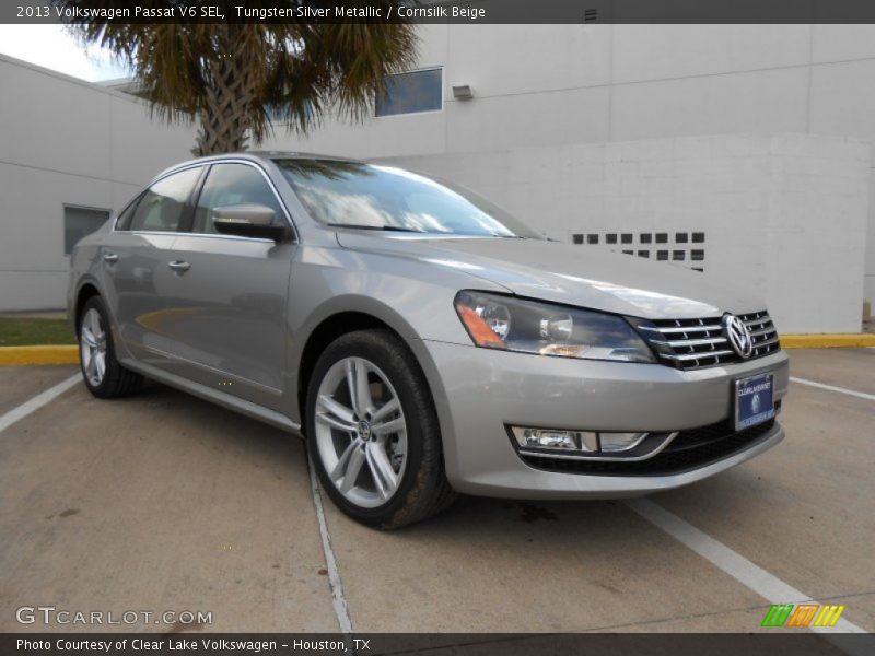 Tungsten Silver Metallic / Cornsilk Beige 2013 Volkswagen Passat V6 SEL