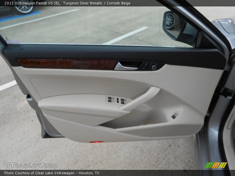 Tungsten Silver Metallic / Cornsilk Beige 2013 Volkswagen Passat V6 SEL