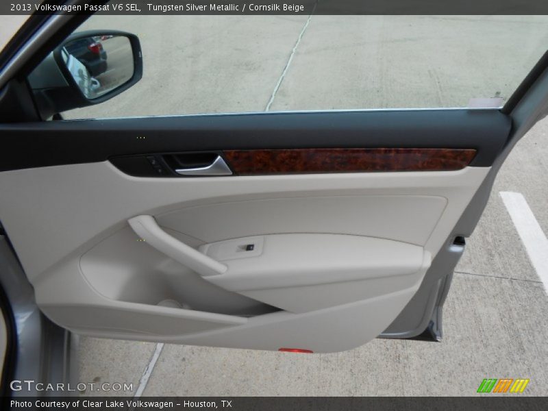Tungsten Silver Metallic / Cornsilk Beige 2013 Volkswagen Passat V6 SEL