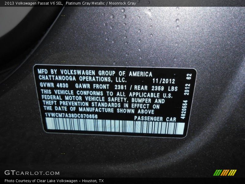Platinum Gray Metallic / Moonrock Gray 2013 Volkswagen Passat V6 SEL