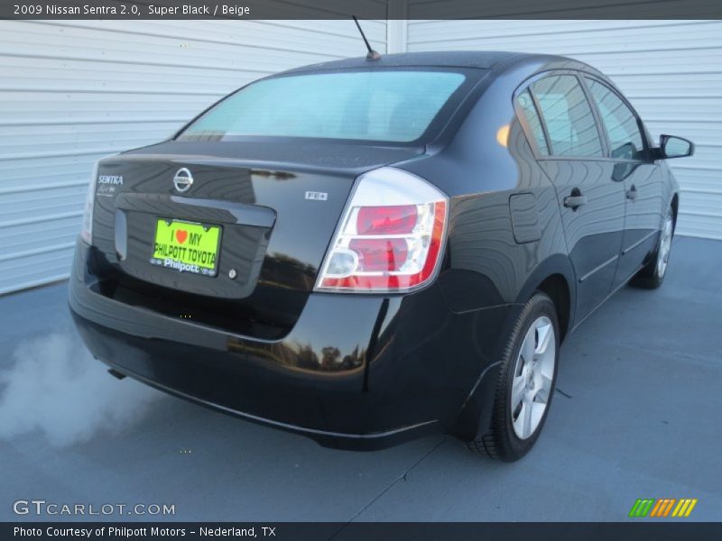 Super Black / Beige 2009 Nissan Sentra 2.0