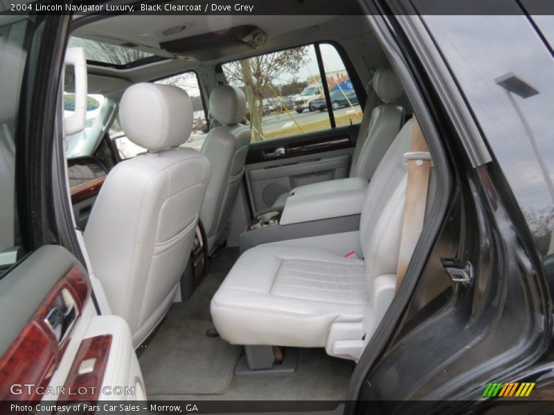 Rear Seat of 2004 Navigator Luxury