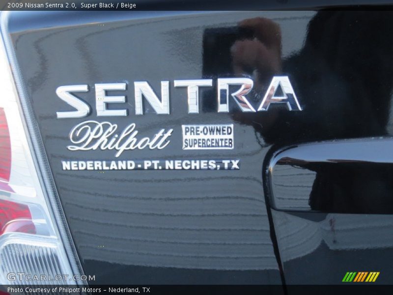 Super Black / Beige 2009 Nissan Sentra 2.0
