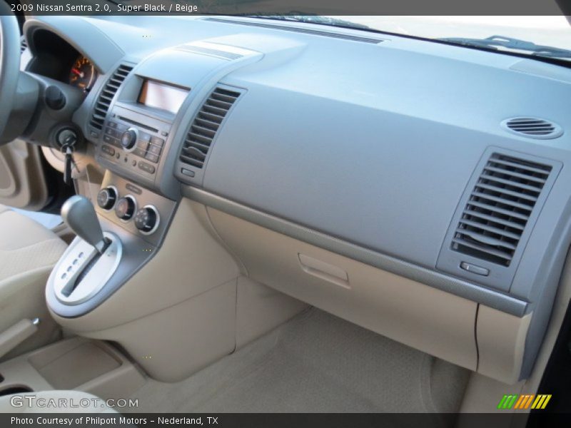 Super Black / Beige 2009 Nissan Sentra 2.0