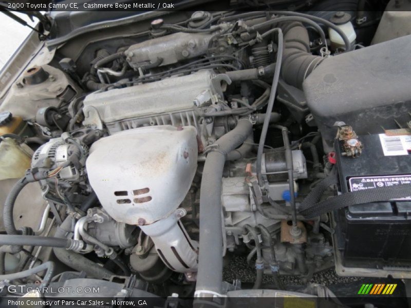 Cashmere Beige Metallic / Oak 2000 Toyota Camry CE